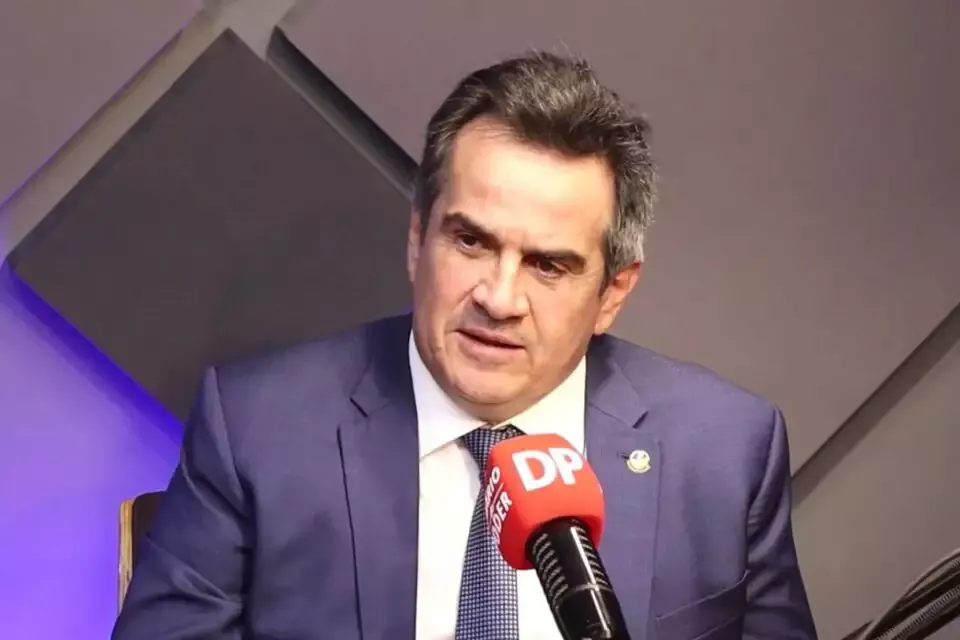 Ciro chama plano econômico de ‘piada de mau gosto’