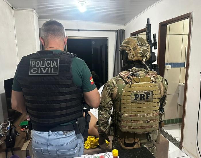 GAECO cumpre mandados de busca e apreensão e prisões temporárias em Cascavel/PR e cidades de outros seis estados