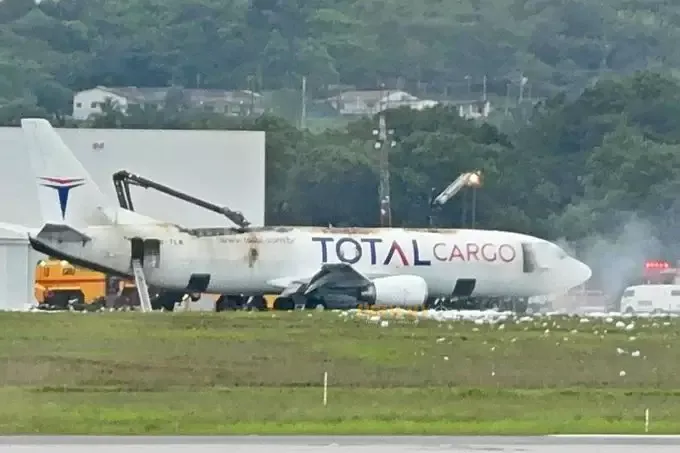Correios ignoraram proibição da Anac e transportaram lítio; avião pegou fogo