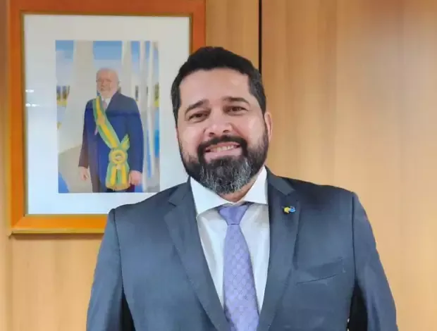 Correios torram 3.200% a mais com patrocínios