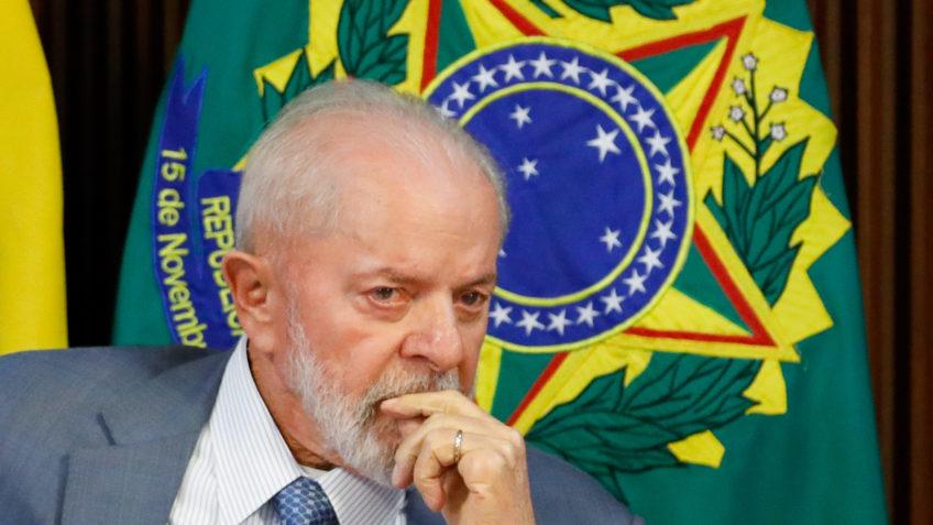 Lula acumula em 2 anos o maior rombo de estatais do século.
