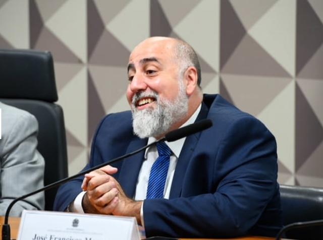 Órgão da Presidência avança contra ex-secretários de Haddad