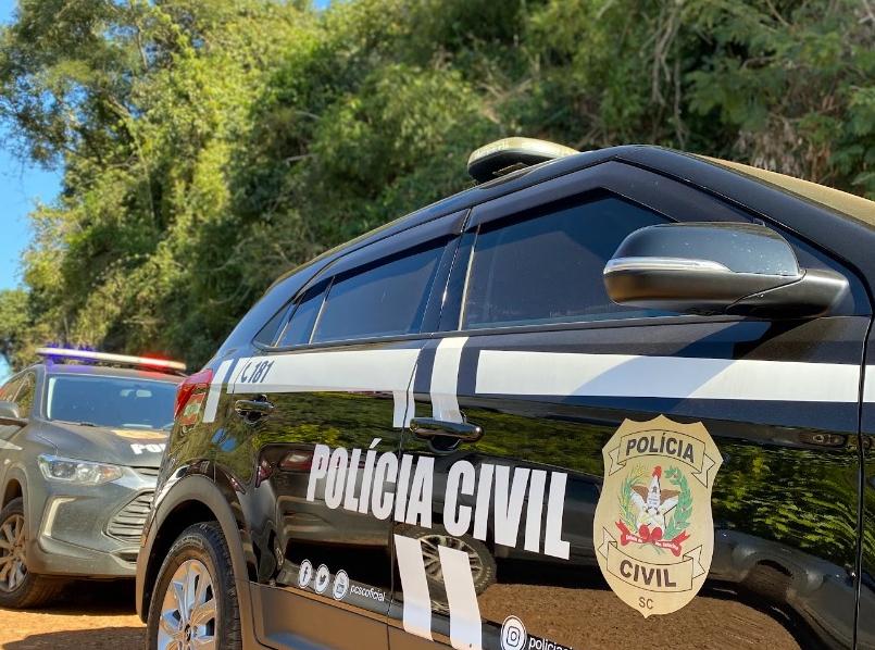 Polícia Civil prende mulher investigada por tráfico de drogas em Balneário Piçarras