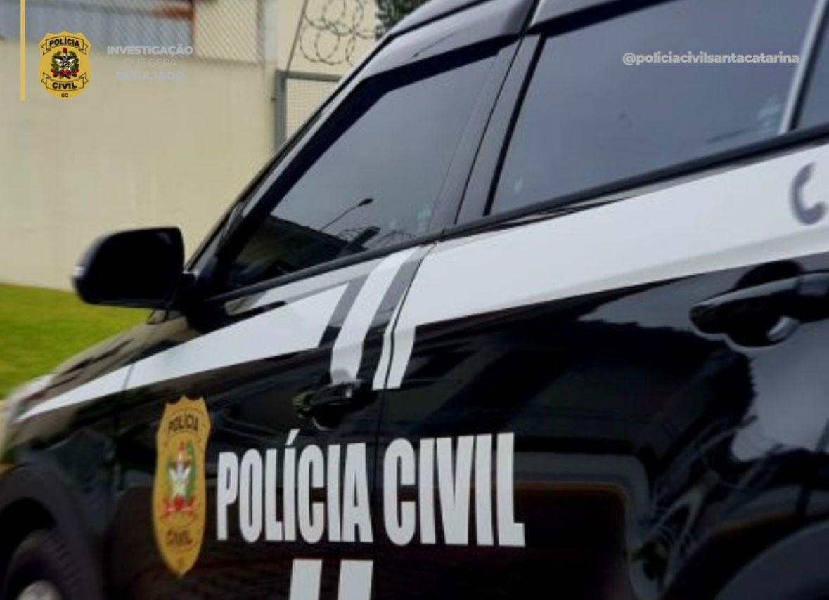Três pessoas são presas em São José por diversos crimes após operação policial conjunta