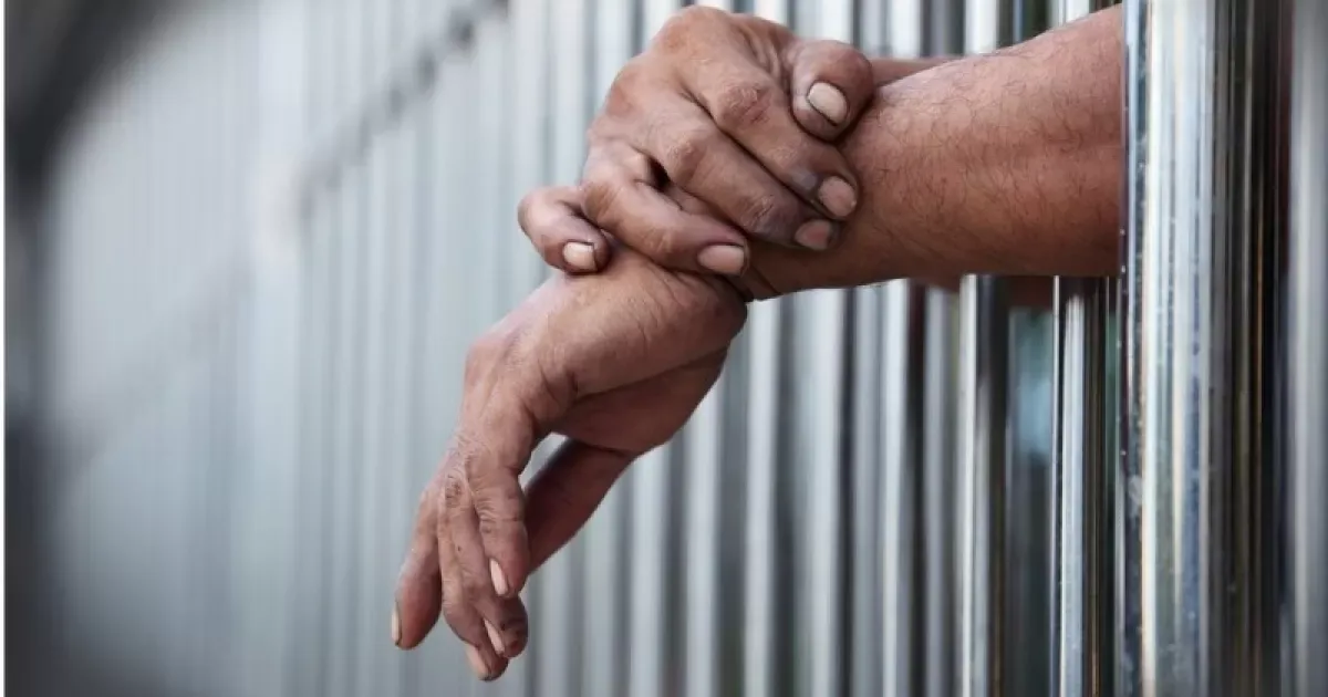 Homem é condenado a 16 anos de prisão por Tribunal do Júri em Brusque