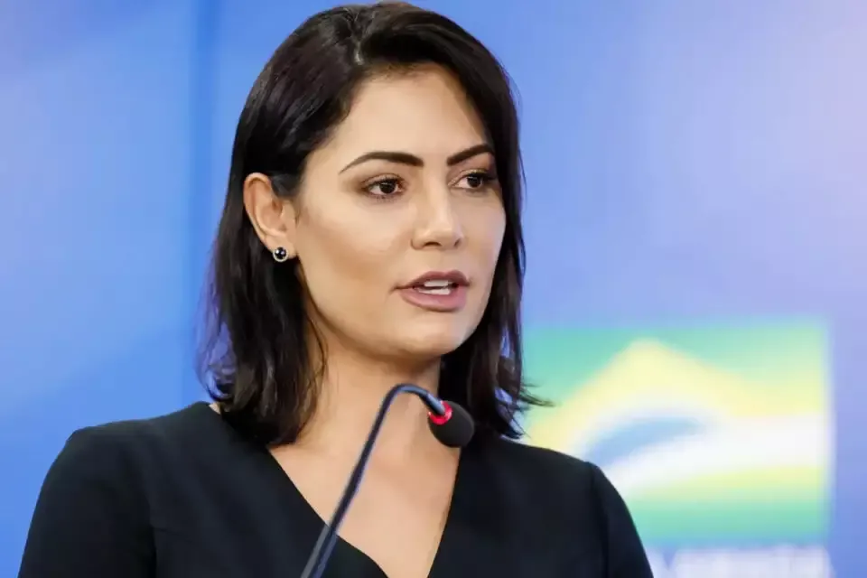 Michelle supera Tarcísio como opção a Bolsonaro