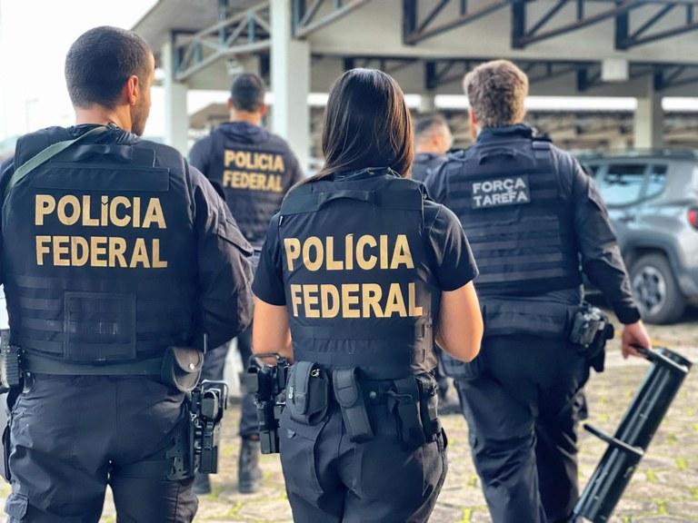 Polícia Federal desarticula esquema de tráfico de migrantes em Minas Gerais