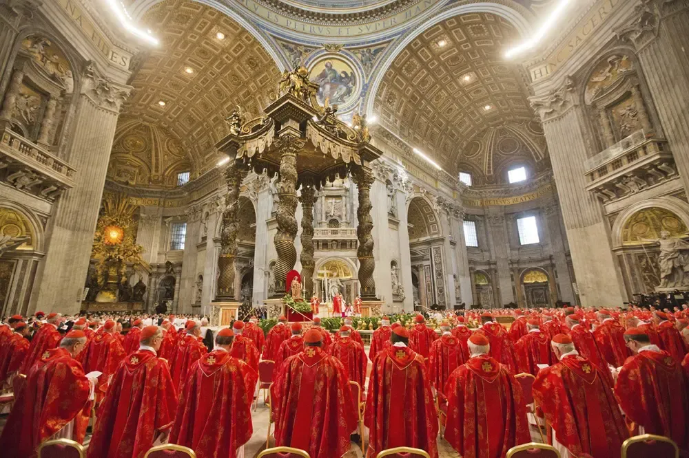 Conclave para escolher novo papa começa em 7 de maio, anuncia Vaticano