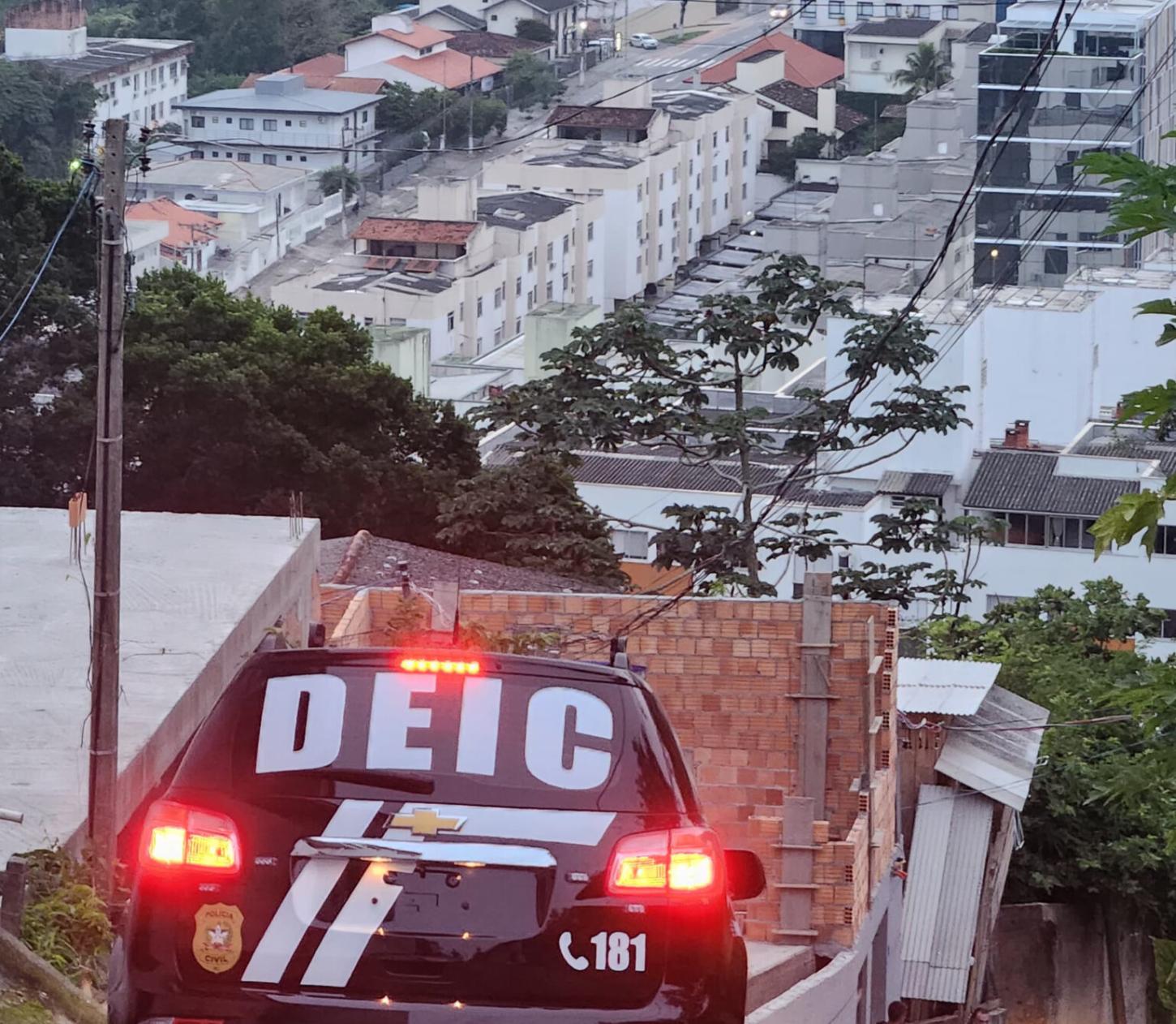 DRACO/DEIC deflagrou operação para o cumprimento de 27 mandados de busca na Grande Florianópolis