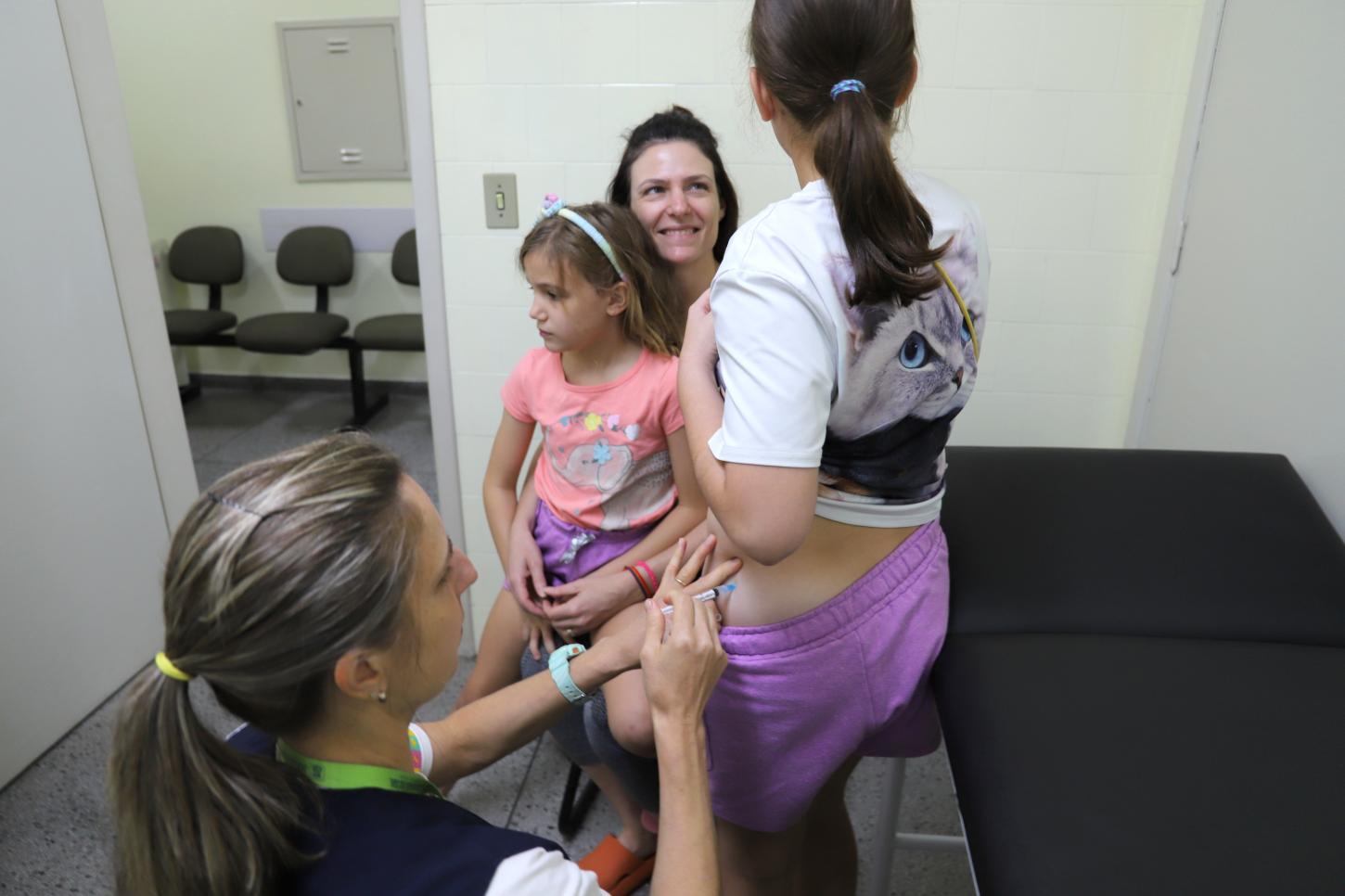 Contra a gripe: mais de 2 mil doses aplicadas