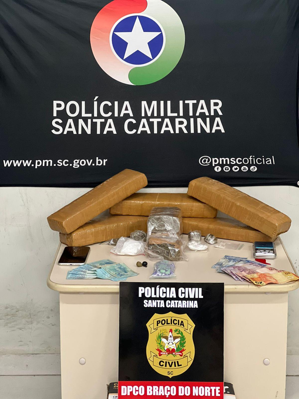Operação conjunta das Polícias Civil e Militar resulta na apreensão de grande quantidade de drogas