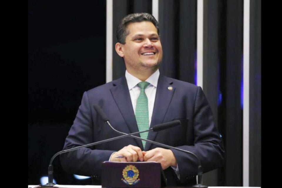 PF arquiva duas investigações contra Alcolumbre