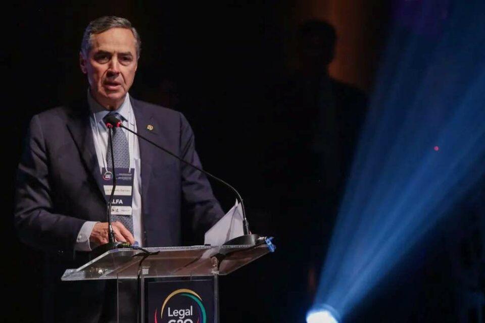STF quer decidir se vale decisão da Câmara que o desautoriza