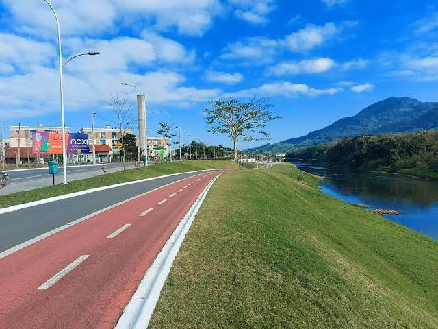 Jaraguá do Sul inspira novas áreas de contenção de enchentes em Santa Catarina