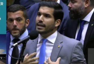 Nordeste não é terra de cabra frouxo, diz Fernandes ao paraibano Motta