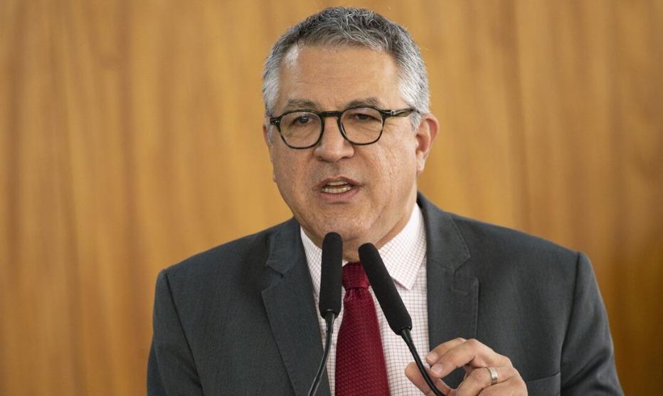 TCU investiga licitação suspeita no Ministério da Saúde