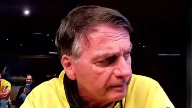Jair Bolsonaro é alvo de operação da Polícia Federal e passará a usar tornozeleira eletrônica