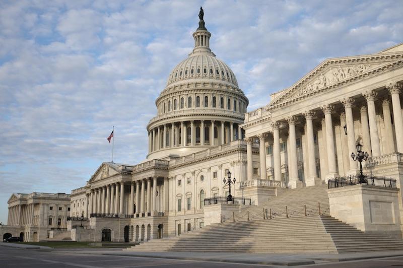 Senadores brasileiros encontraram Congresso dos EUA já em recesso