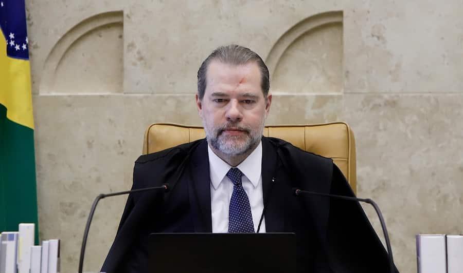 Pressão da PGR para tirar Toffoli de caso do roubo ao INSS causa estranheza