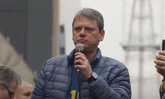 ‘Não vamos aceitar a ditadura de um poder sobre o outro’, avisou Tarcísio