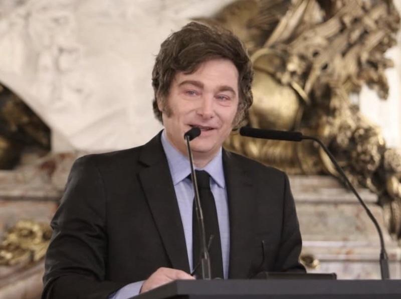 Ao contrário de Lula, Milei passa a considerar PCC e CV narcoterroristas