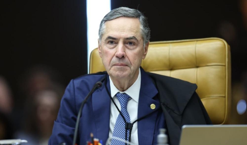 Barroso antecipa aposentadoria e se despede do STF