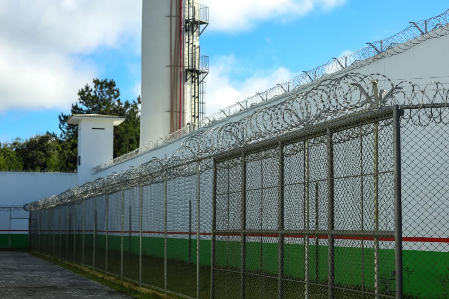 Governo de Santa Catarina retoma processo para construção de novos presídios
