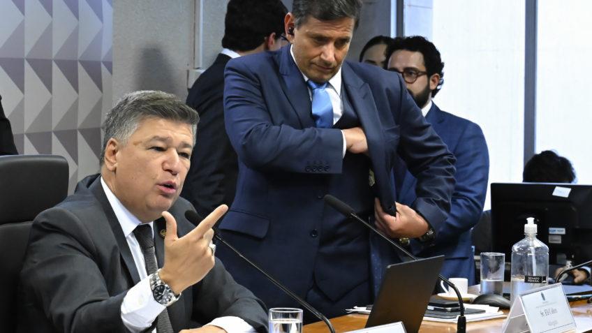 Pivô da CPI do INSS diz que delegado fazia acertos para Camisotti