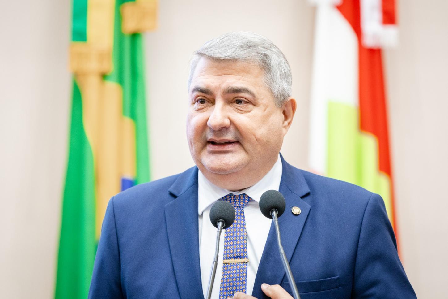 Lunelli atua para que o Estado abra turma de 3º ano matutino na Escola Elza Ferraz em 2026