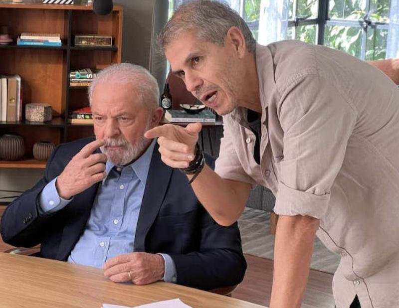 Ministro da Propaganda difunde o que Lula não fez