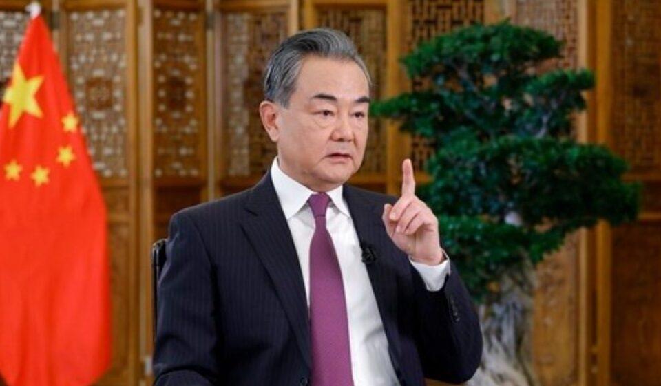 China apoia ditador da Venezuela e critica pressão externa