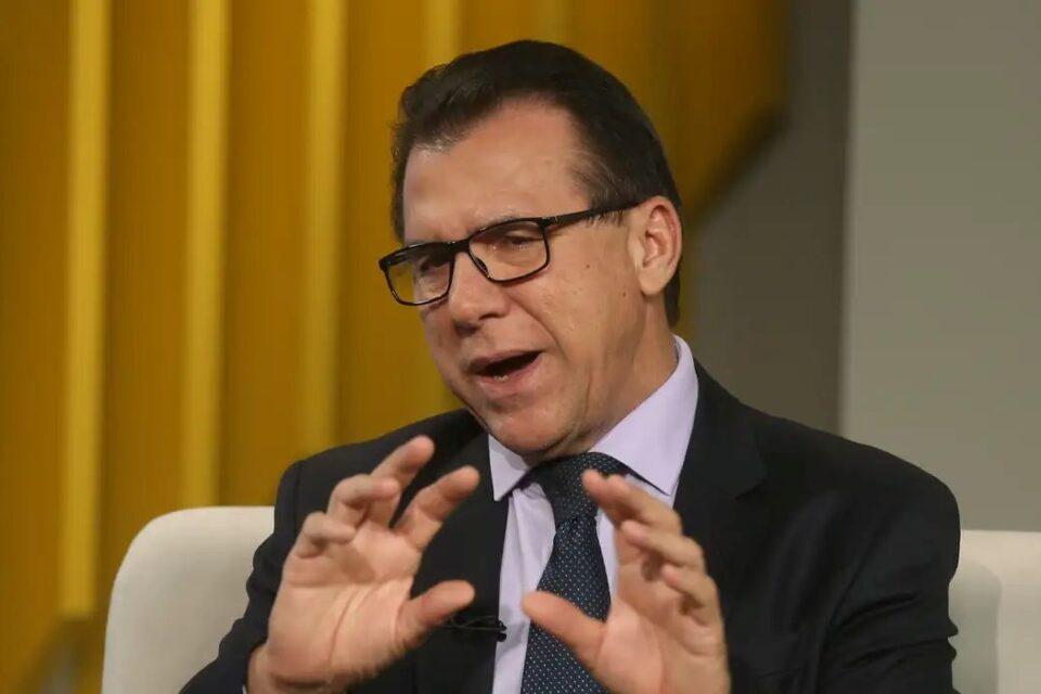 Ministro do Trabalho diz que Brasil já comporta jornada semanal de 40h