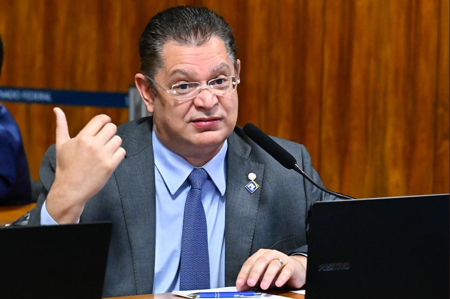 Sóstenes diz que redução de penas é ‘primeiro passo’