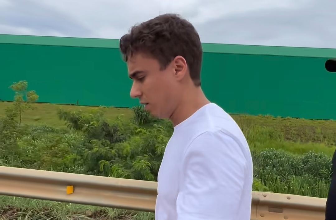Em protesto, Nikolas Ferreira vai a pé de Minas até Brasília