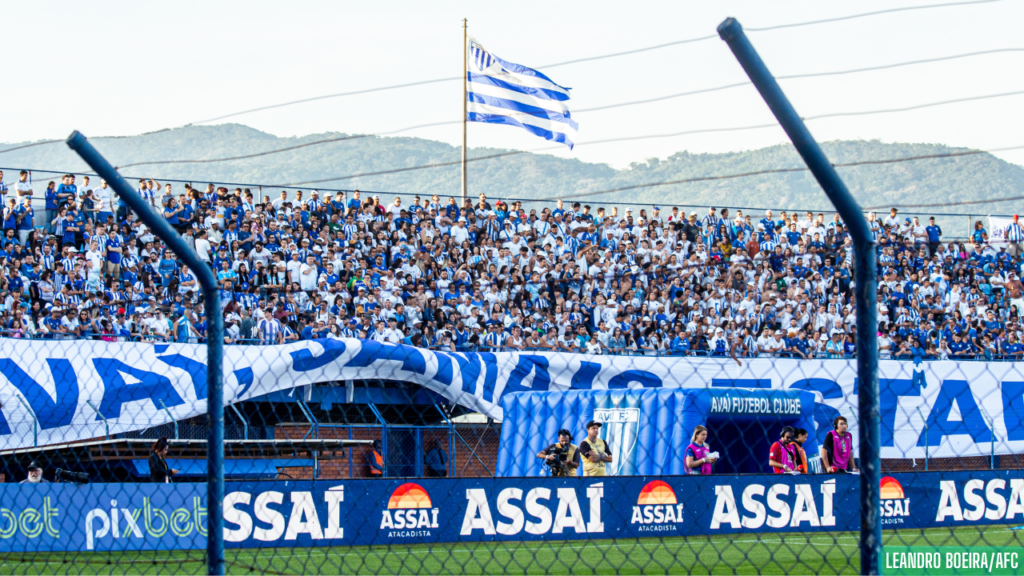 MP denuncia torcedora por racismo e xenofobia durante jogo na Ressacada