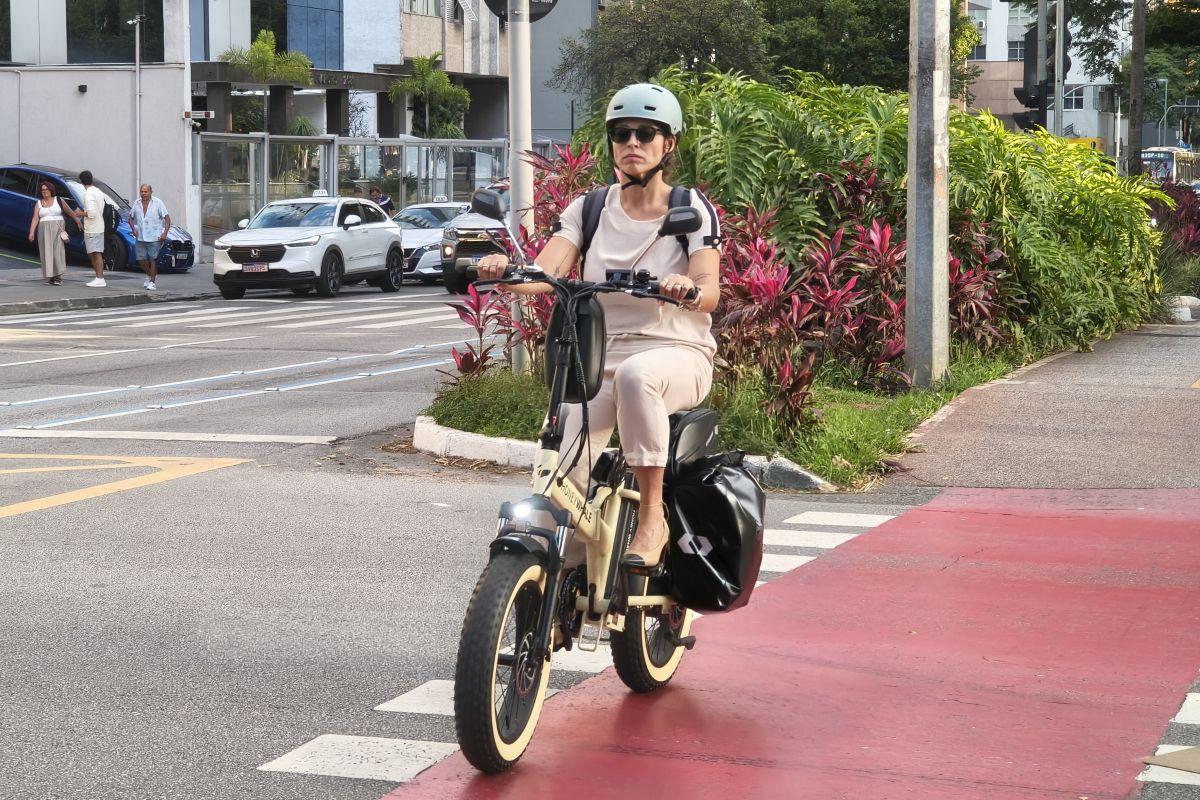 Novas regras para bike elétrica e ciclomotor já estão valendo.