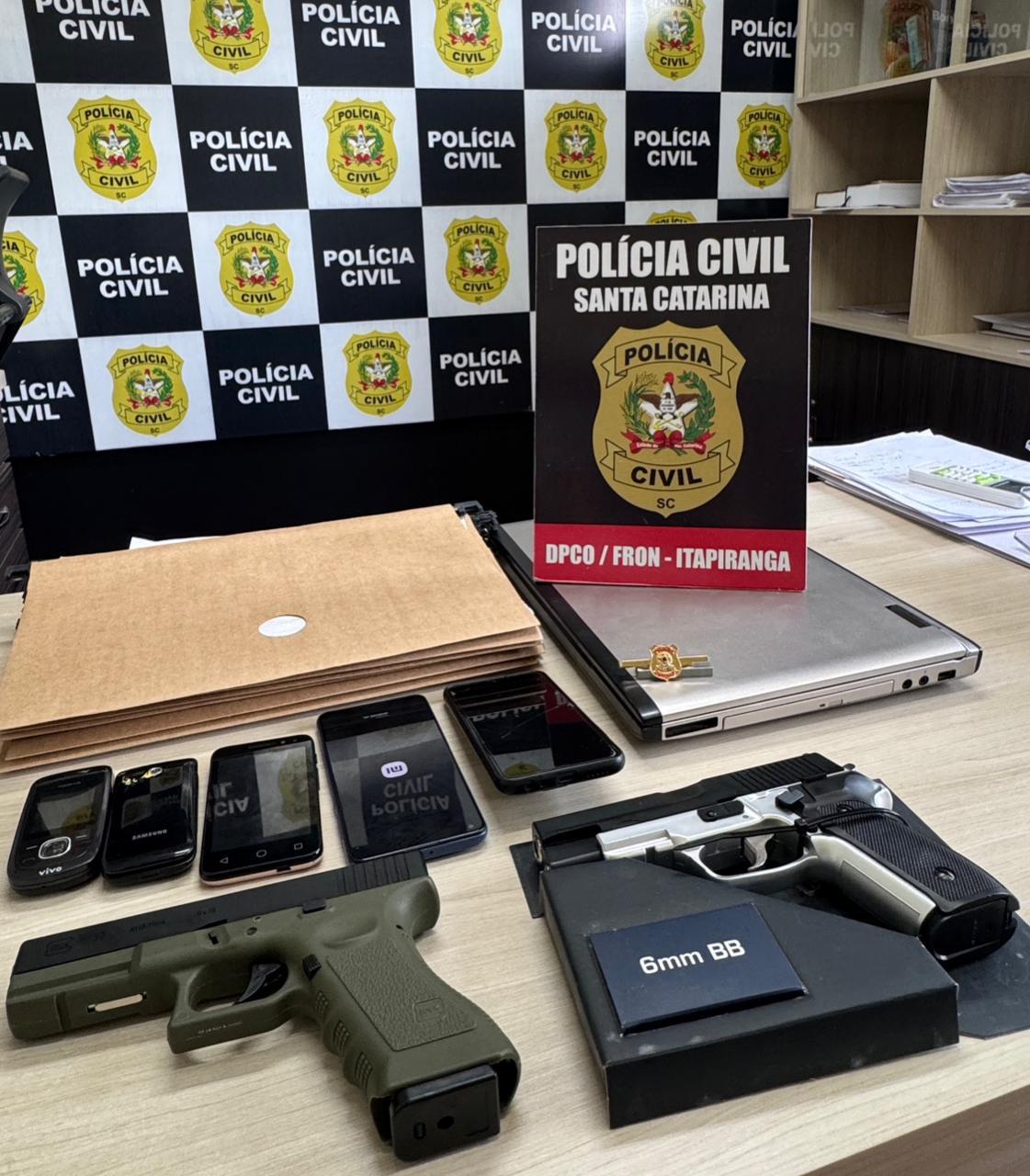 Polícia Civil cumpre mandado de busca e apreensão em investigação de falsa autoridade judicial