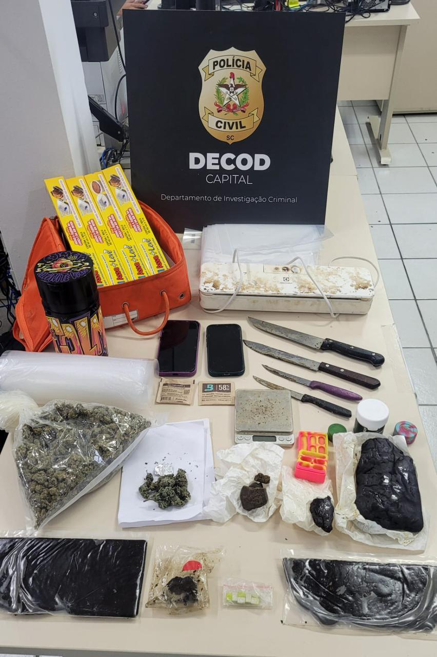 Polícia Civil prende mulher investigada por tráfico de drogas na Capital e apreende drogas