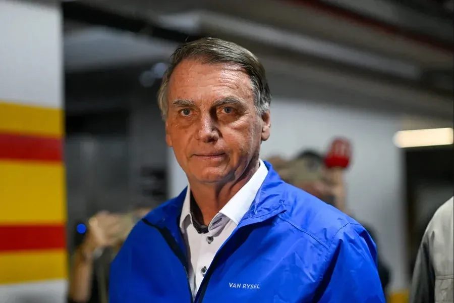 Veja 7 diferenças entre a prisão de Bolsonaro na PF e na Papudinha