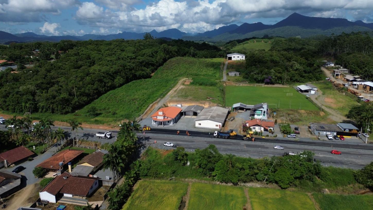 Governo do Estado avança na duplicação da SC-108 entre Guaramirim e Massaranduba