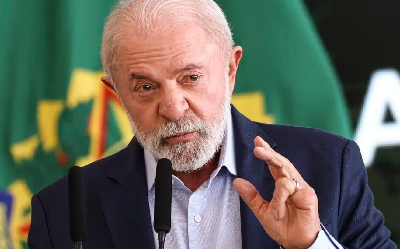 Lula torra R$3,7 milhões no Facebook em 1 mês