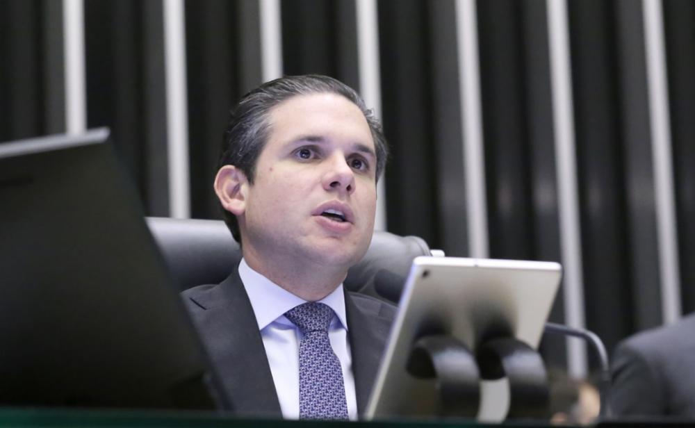 Motta define Paulo Azi como relator da PEC 6×1