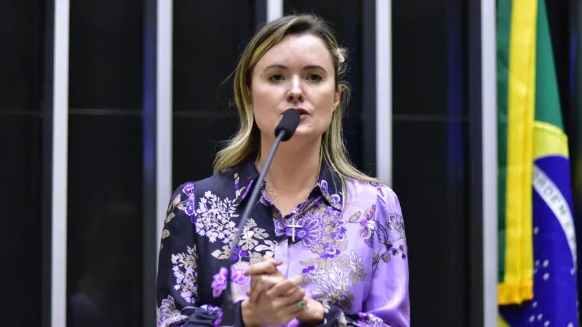 Zanatta pede investigação contra Lewandowski por caso Master