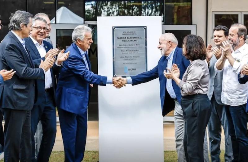 Farmacêutica de Vorcaro inaugurada por Lula liga presidente ao banqueiro