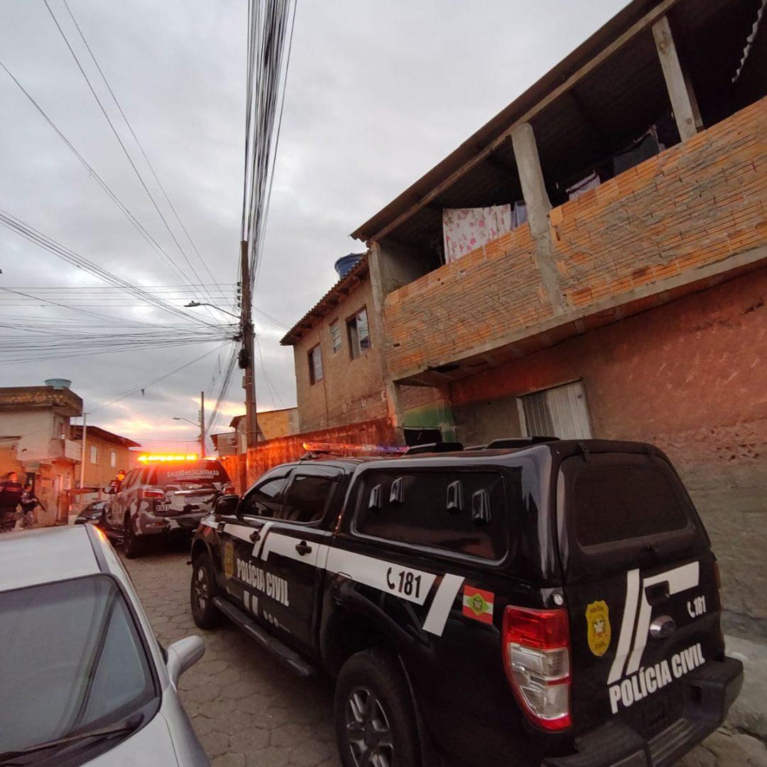 Forças de segurança realizam operação contra homicídios na Comunidade Chico Mendes e Biguaçu