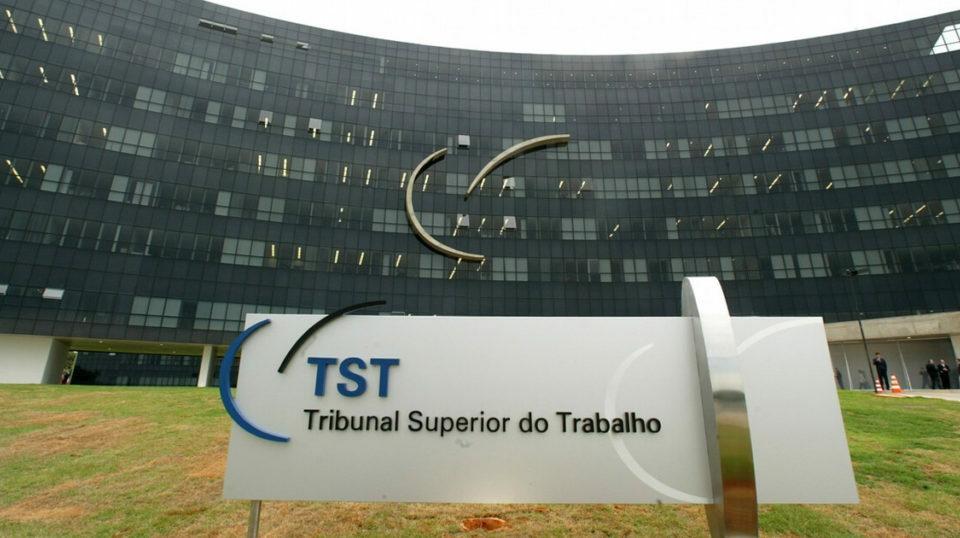 Justiça do Trabalho explode em gastos e supera R$50 bilhões em 2025