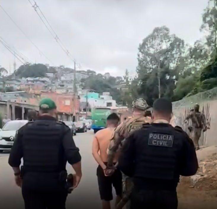 Liderança criminosa do Pará é presa no Morro da Cruz, em Florianópolis, após operação tática em área de mata