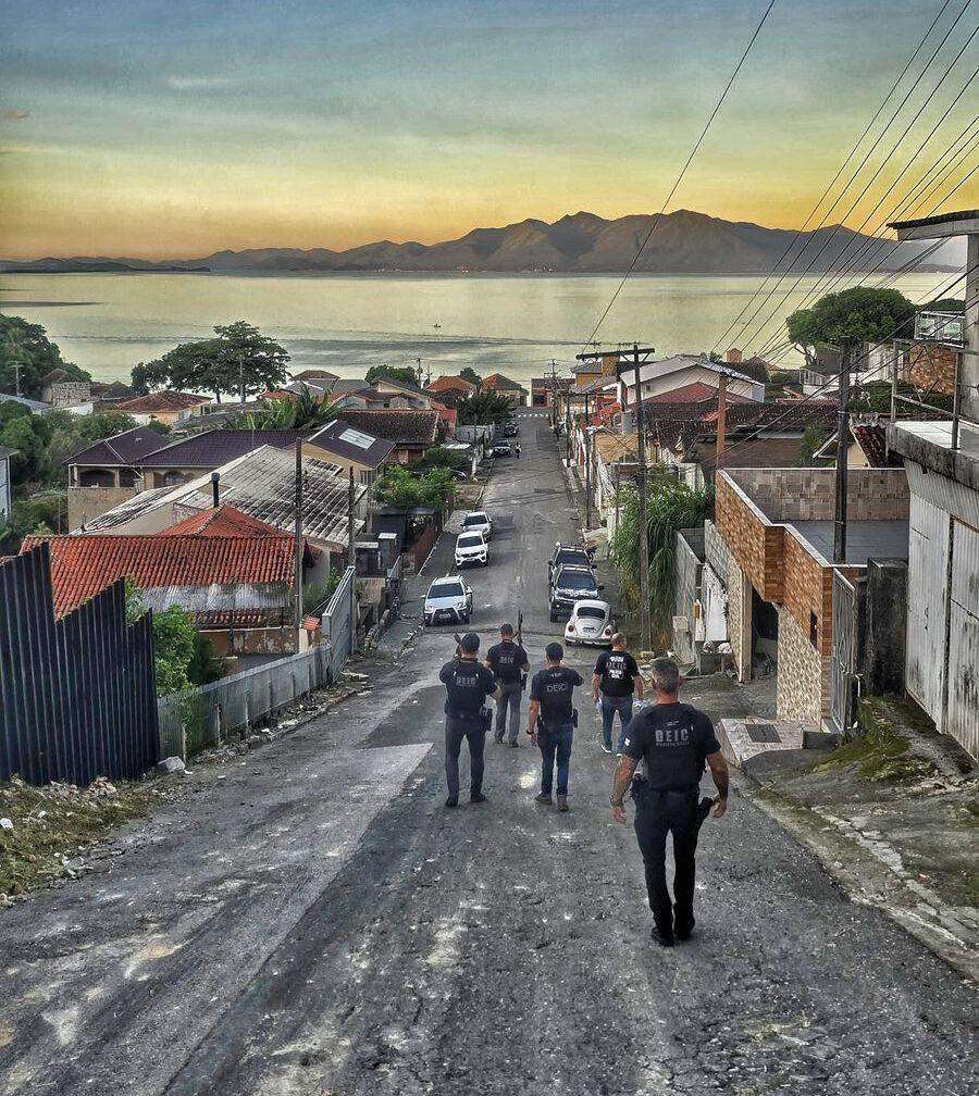 Polícia Civil deflagra ação contra apologia ao nazismo