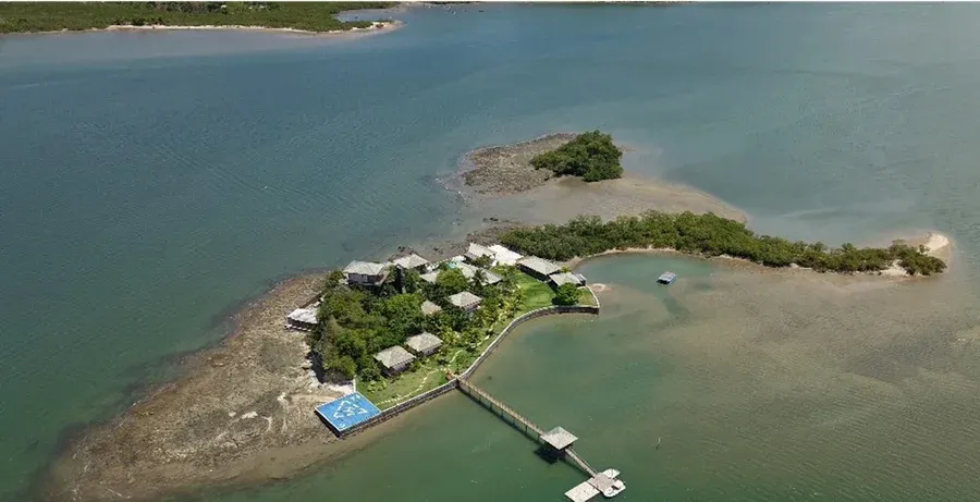 De quem é a paradisíaca Ilha da Paixão ligada ao Master