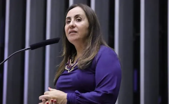 Governo se omite na investigação do ‘Careca do INSS’, acusa deputada